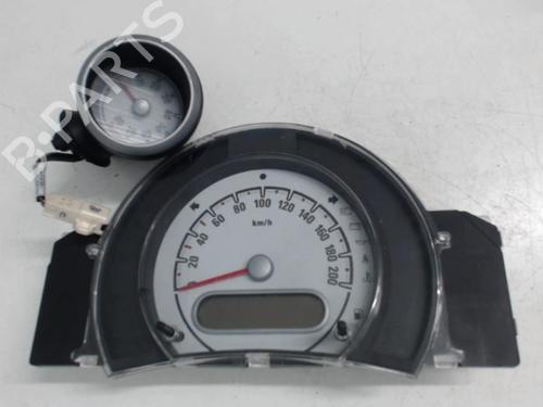 Used Instrument cluster OPEL AGILA (B) (H08) 1.0 (F68) (65 hp) 25646350