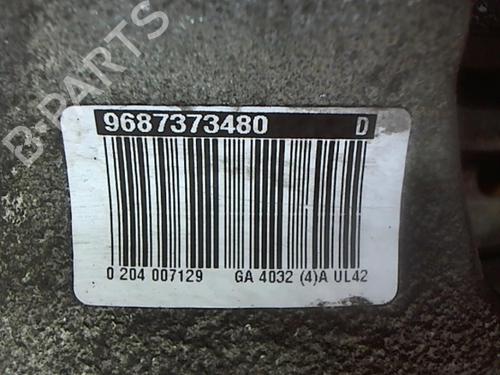 Used Right front steering knuckle Right front steering knuckle PEUGEOT 3008 I MPV (0U_) 1.6 BlueHDi 120 (120 hp) 25632015 25632015