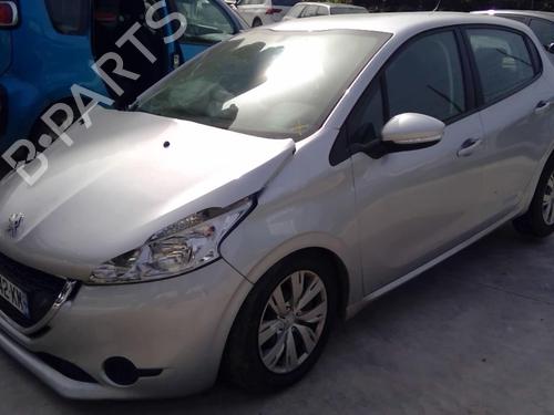 Fuel flap PEUGEOT 208 I (CA_, CC_) 1.4 HDi | BP25650379C131