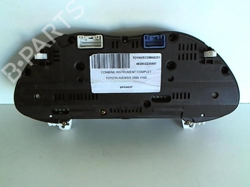 Instrument cluster TOYOTA AVENSIS Estate (_T25_) 2.0 D-4D (CDT250_, CDT250R) | BP25637647C47