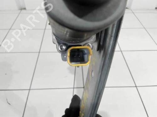 Used Front left window mechanism Front left window mechanism CITROËN C3 II (SC_) 1.2 VTi 82 (82 hp) 25647672 25647672