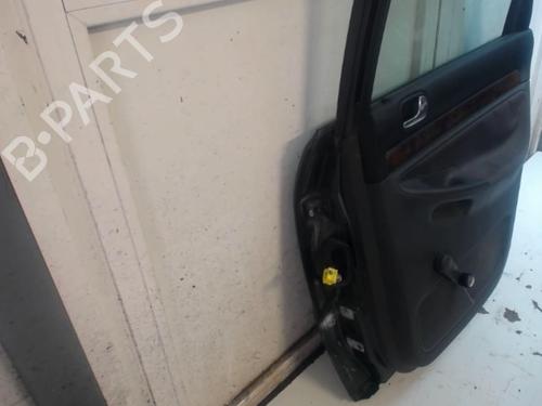 Dør højre bagtil Dør højre bagtil 25635742 25635742