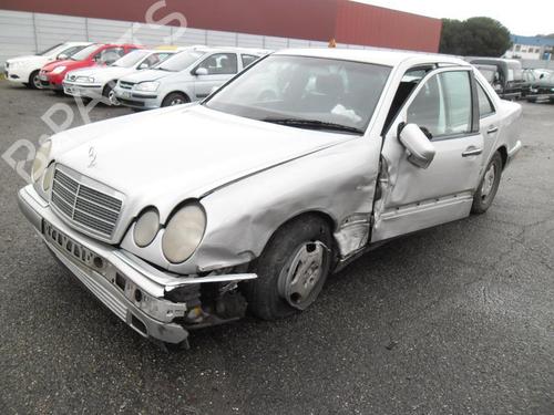 Used Parts MERCEDES-BENZ E-CLASS (W210) E 250 Turbo-D (210.015) 2526563