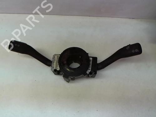 Used Steering column stalk VW GOLF IV (1J1) 1.4 16V (75 hp) 25647282