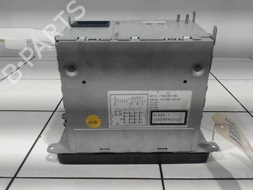 Used Radio Radio VW TOURAN (1T1, 1T2) 1.9 TDI (105 hp) 25642174 25642174