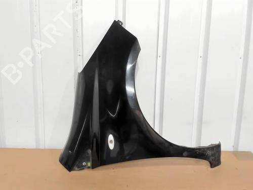 Used Right front fenders NISSAN NOTE (E11, NE11) 1.5 dCi (86 hp) 25631409