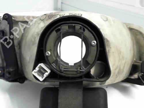 Used Left headlight Left headlight CITROËN ZX Break (N2) 1.9 D (68 hp) 25646587 25646587