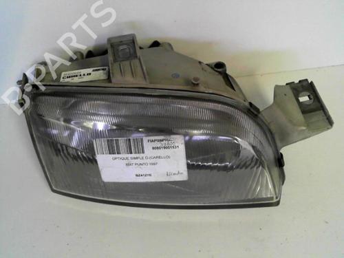 Used Right headlight FIAT PUNTO (176_) 60 1.2 (176AP, 176AR, 176AQ, 176BB) (60 hp) 25641359