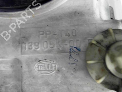 Used Right headlight Right headlight VW VENTO (1H2) 1.9 TDI (90 hp) 25633941 25633941