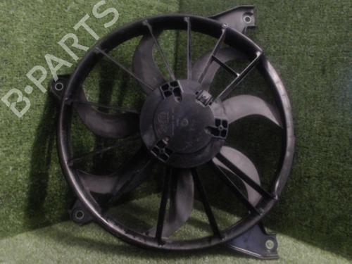 Used Radiator fan VW TOURAN (1T1, 1T2) 2.0 TDI 16V (140 hp) 25631772