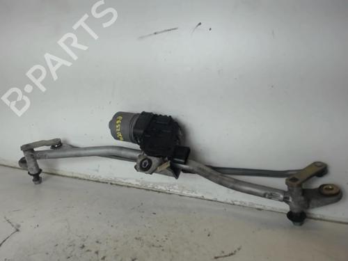 Used Front wiper motor AUDI A4 B7 Avant (8ED) 2.0 TDI (170 hp) 25645455