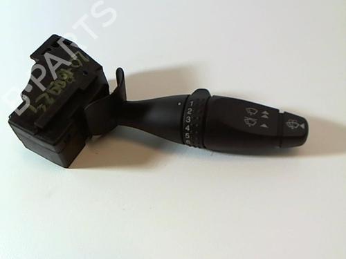 Used Steering column stalk FORD FIESTA V (JH_, JD_) 1.4 TDCi (68 hp) 25635561