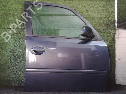 Used Right front door OPEL MERIVA A MPV (X03) 1.7 CDTI (E75) (100 hp) 25644351