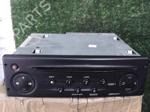 Bilradio RENAULT TRAFIC II Bus (JL) 2.0 dCi 90 (90 hp) 25649953