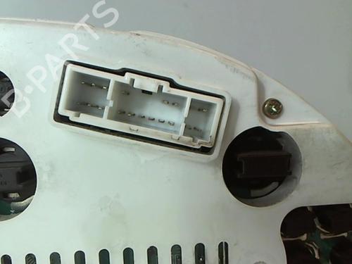 Instrument cluster KIA SORENTO I (JC) 2.5 CRDi 4WD | BP25636948C47 