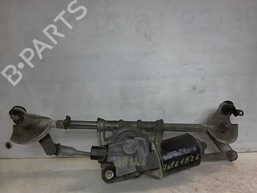 Used Front wiper motor TOYOTA YARIS (_P1_) 1.5 (NCP13_, NCP13R) (106 hp) 25638457