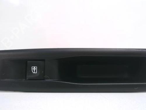 Used Right rear window switch Right rear window switch 39096515 39096515