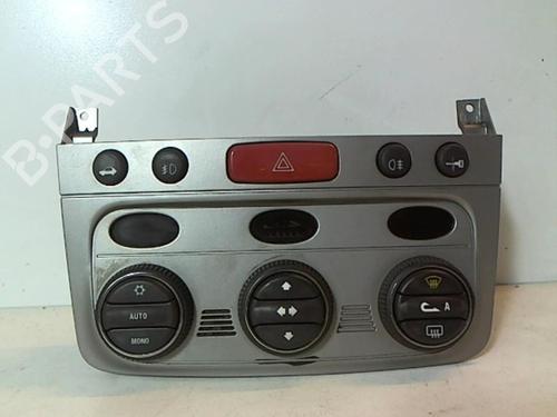 Commande Chauffage ALFA ROMEO GT (937_) 1.9 JTD (937CXN1B) (150 hp) 25636916