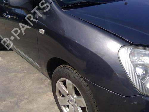 Right front fenders KIA CARENS III MPV (UN) 2.0 CRDi 140 | BP25629190C42 