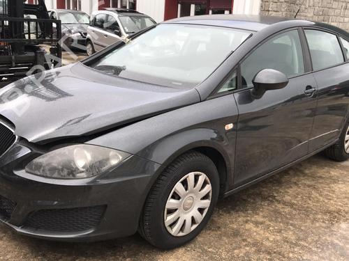 Front left seatbelt SEAT LEON (1P1) 1.6 TDI | BP25632598I26  - Image 10