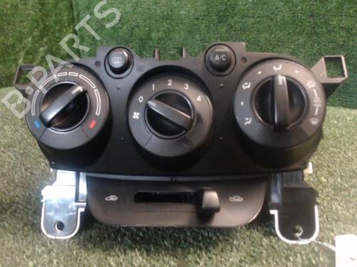 Used Climate control Climate control MAZDA 2 (DE_, DH_) 1.3 (DE3FS) (75 hp) 25642673 25642673