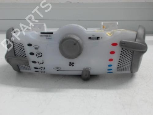 Used Climate control PEUGEOT 107 (PM_, PN_) 1.0 (68 hp) 25633552