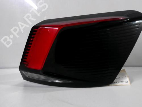 Used Right taillight PEUGEOT 3008 II SUV (MC_, MR_, MJ_, M4_) 1.6 BlueHDi 120 (120 hp) 31052534