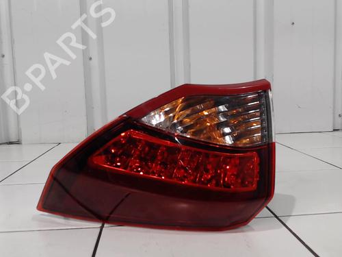 Used Right taillight Right taillight RENAULT LAGUNA III (BT0/1) 2.0 dCi (BT07, BT0J, BT14, BT1A, BT1S) (131 hp) 27217227 27217227