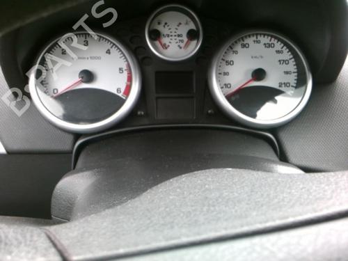 Used Instrument cluster Instrument cluster 25643165 25643165