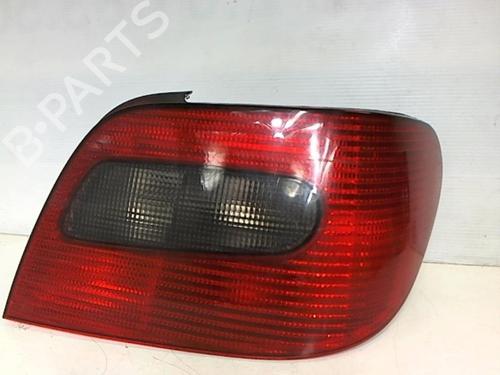 Used Right taillight CITROËN XSARA (N1) 1.9 TD (90 hp) 25638510
