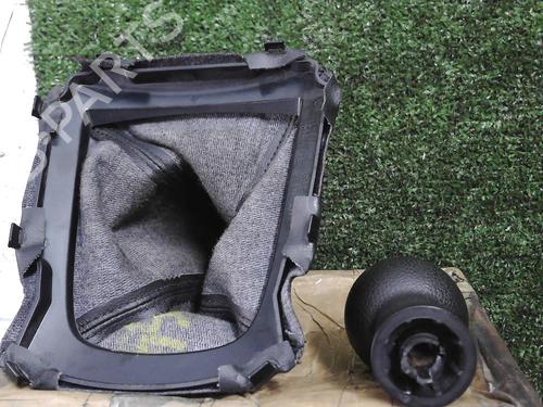 Used Shift knob Shift knob SUZUKI SWIFT IV (FZ, NZ) 1.3 DDiS (AZG413D, ZC02S, ZC92S) (75 hp) 25638959 25638959