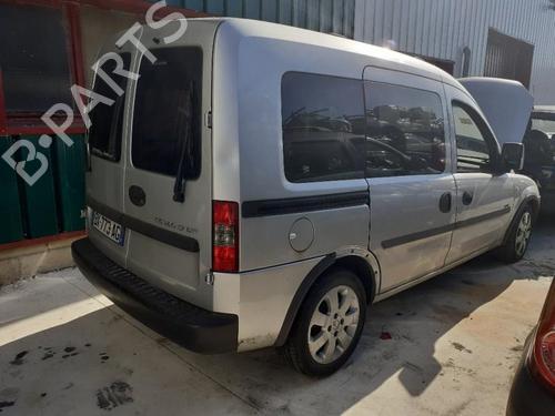 Used Parts OPEL COMBO Tour  1.7 DTI 16V  2526099