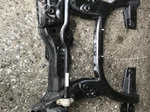 Used Subframe Subframe MERCEDES-BENZ B-CLASS Sports Tourer (W246, W242) B 180 CDI (246.200) (109 hp) 33634245 33634245