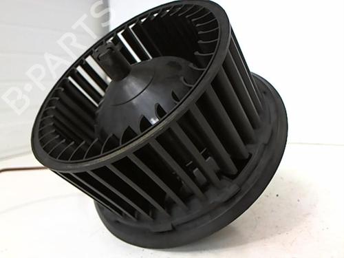 Used Heater blower motor Heater blower motor VW GOLF III Variant (1H5) 1.8 (90 hp) 25644131 25644131