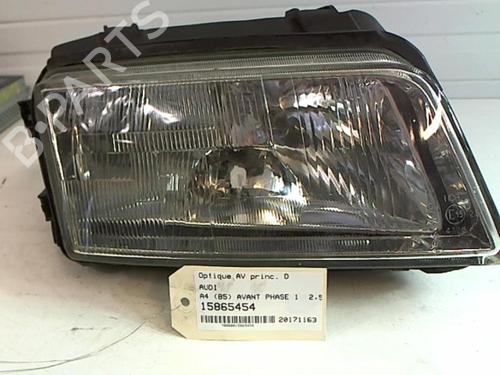 Højre forlygte AUDI A4 B5 Avant (8D5) 2.5 TDI quattro (150 hp) 25649214