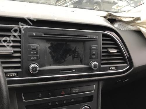 Shift knob SEAT LEON (5F1) 1.6 TDI | BP25639100I34 - Image 28