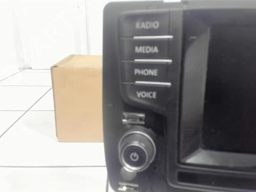 display-monitor-vw-golf-vii-5g1-bq1-be1-be2-2012-2013-2014-2015-2016-2017-2018-2019-2020-2021-25634495 main image