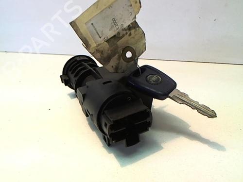 Used Ignition barrel Ignition barrel FIAT PUNTO (188_) 1.9 JTD 80 (188.237, .257, .337, .357) (80 hp) 25641686 25641686