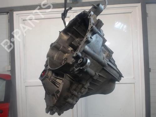 Gearbox VOLVO V70 II (285) 2.5 TDI | BP25632203M3 