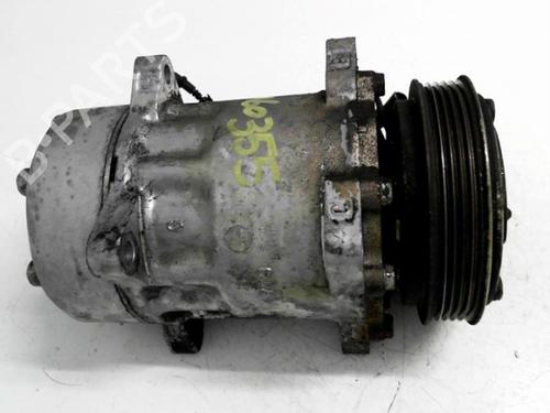 Used AC compressor AC compressor RENAULT SAFRANE I (B54_) 2.5 dT (B548) (113 hp) 25633678 25633678