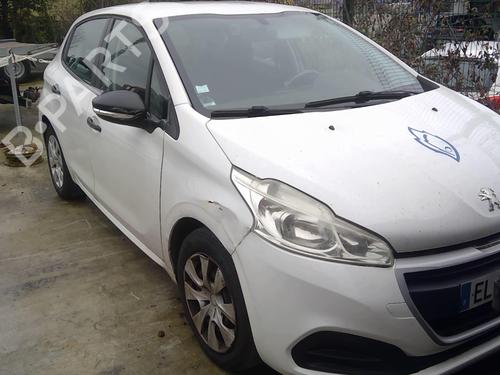 Brugte PEUGEOT 208 I (CA_, CC_) 1.6 HDi / BlueHDi 75 (75 hp) 4391731