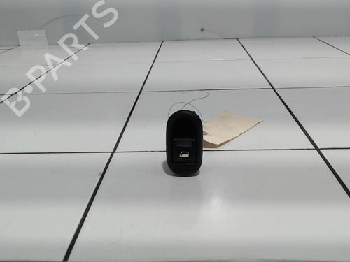 Used Right front window switch Right front window switch CITROËN C3 Pluriel (HB_) 1.4 HDi (68 hp) 36441578 36441578