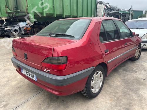 Used Parts PEUGEOT 306 Hatchback (7A, 7C, N3, N5) 1.8 4997690