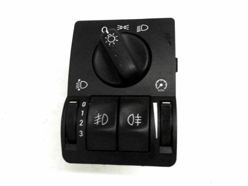 Used Headlight switch OPEL ZAFIRA A MPV (T98) 2.2 DTI 16V (F75) (125 hp) 25637277