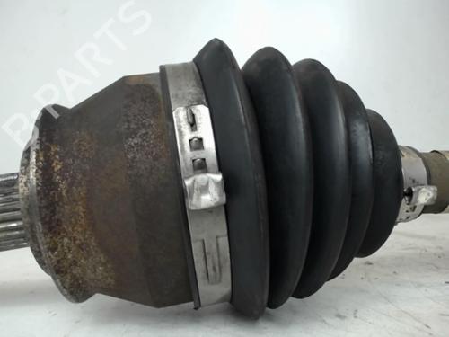 Used Right front driveshaft Right front driveshaft LANCIA MUSA (350_) 1.3 D Multijet (350.AXM11, 350.AXM1A, 350.AXI1A) (95 hp) 25633193 25633193