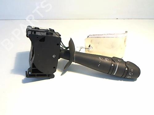Used Steering column stalk RENAULT TWINGO II (CN0_) 1.2 (CN0D) (58 hp) 25646956