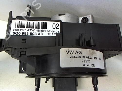 Used Steering column stalk Steering column stalk VW POLO IV (9N_, 9A_) 1.9 SDI (64 hp) 25641538 25641538
