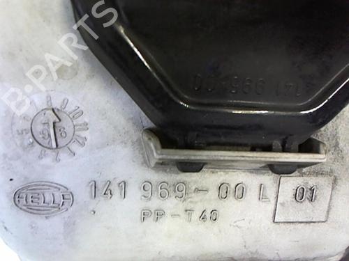 Used Left headlight Left headlight VW PASSAT B3/B4 (3A2, 35I) 1.8 (90 hp) 25637638 25637638