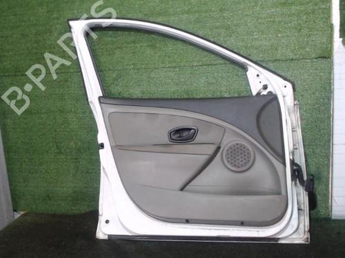 Used Left front door RENAULT MEGANE III Hatchback (BZ0/1_, B3_) 1.5 dCi (BZ09, BZ0D, BZ1W, BZ29, BZ14) (110 hp) 25642469