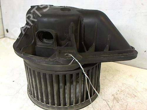 Used Heater blower motor NISSAN PRIMASTAR Van (X83) 1.9 dCi 100 (100 hp) 25649491
